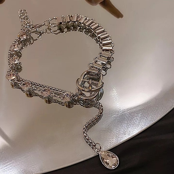 Buckle Design Rhinestone Drop Chain Link Choker - Picture 2 of 9